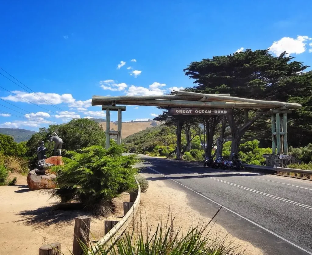 The Memorial Arch, Great Ocean Road