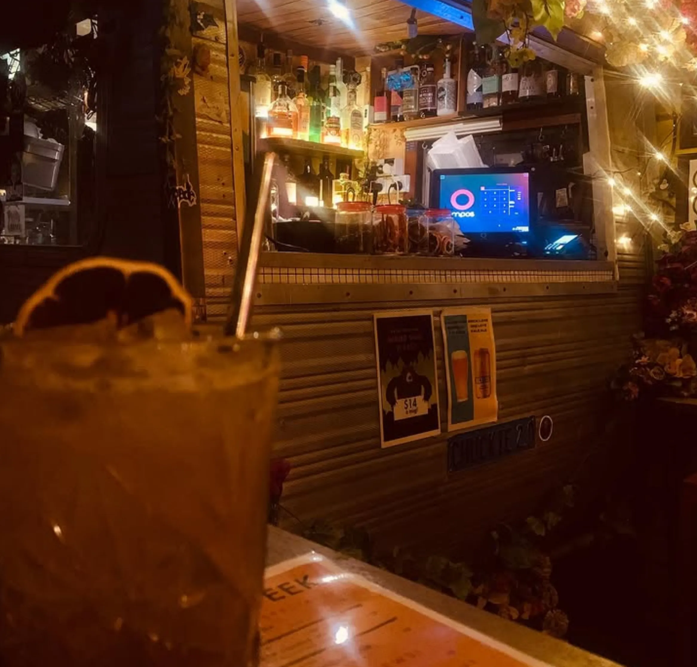 bars open christmas day melbourne cbd